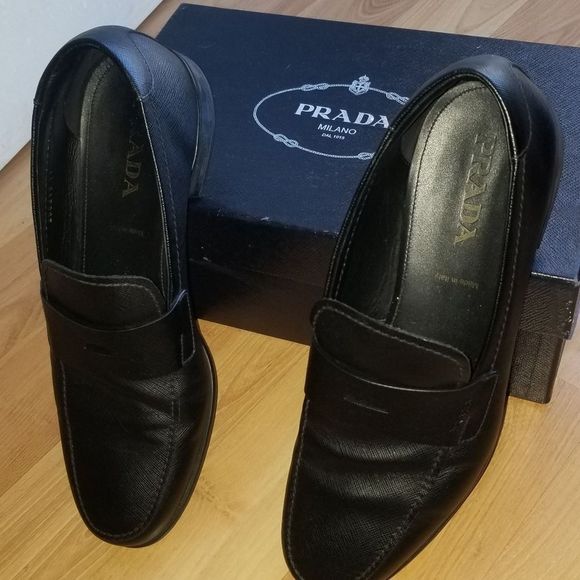 Prada Men's Saffiano Leather Black Loafers 2DC213 Size 11 GC - Picture 12 of 16